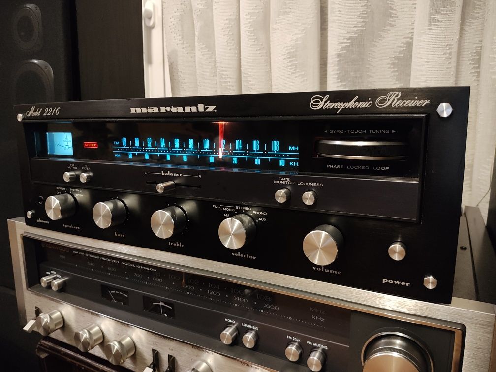 Amplituner MARANTZ 2216 Czarny