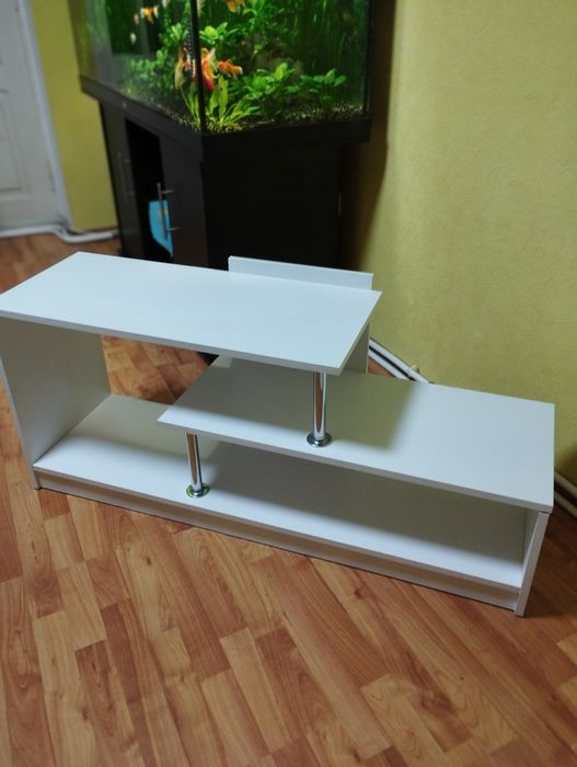 Тумба під телевізор,напольна