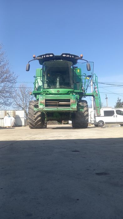 Терміново продам Комбайн John Deere w540 2012року джондір