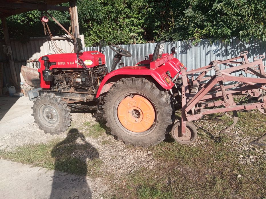Мінітрактор шифенг 244b. Повний привід.