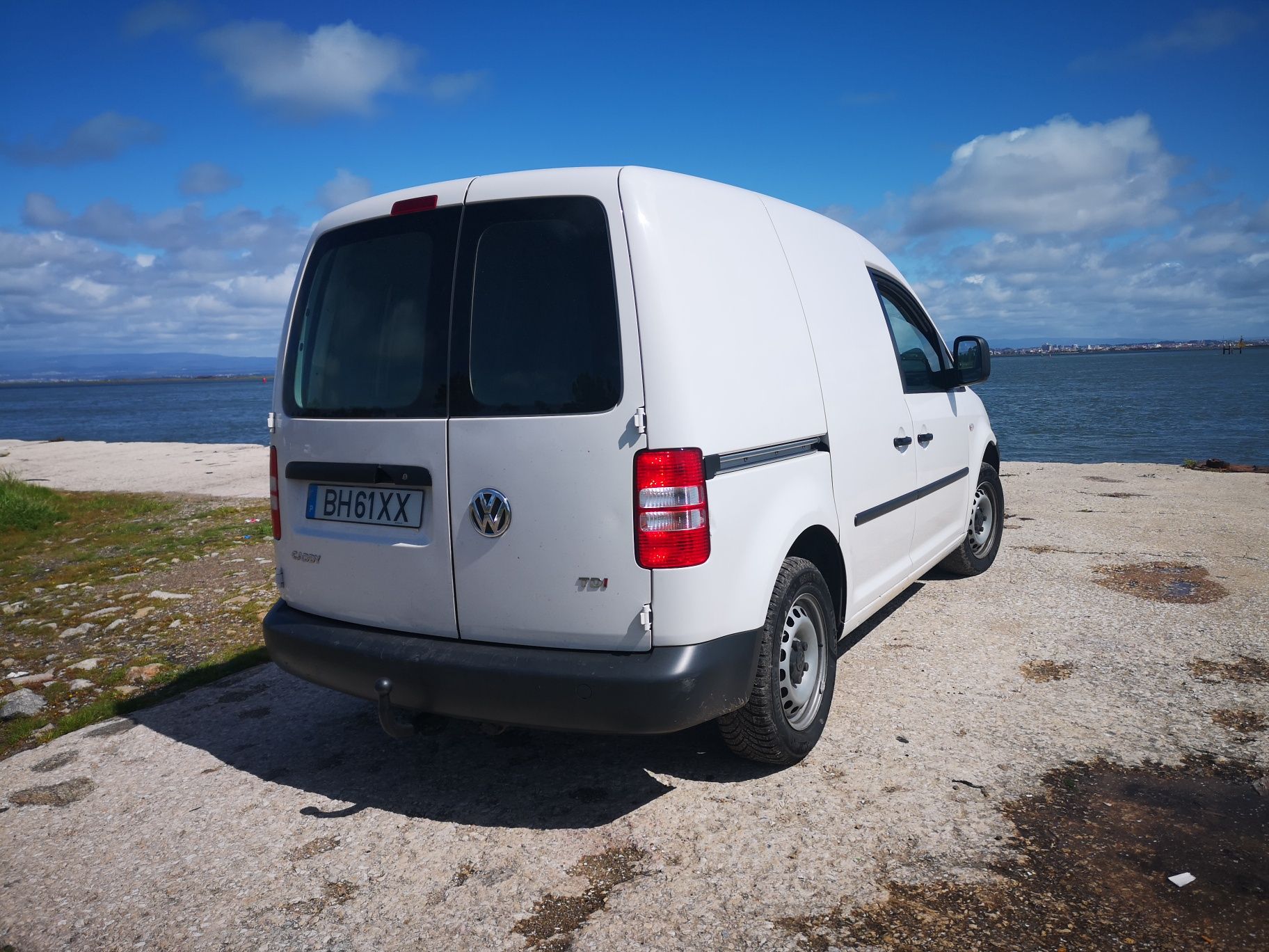 VW Caddy 1.6 tdi,  2013 AC preço revenda