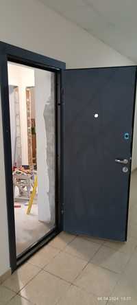 Двері вхідні розмір 2.06×800