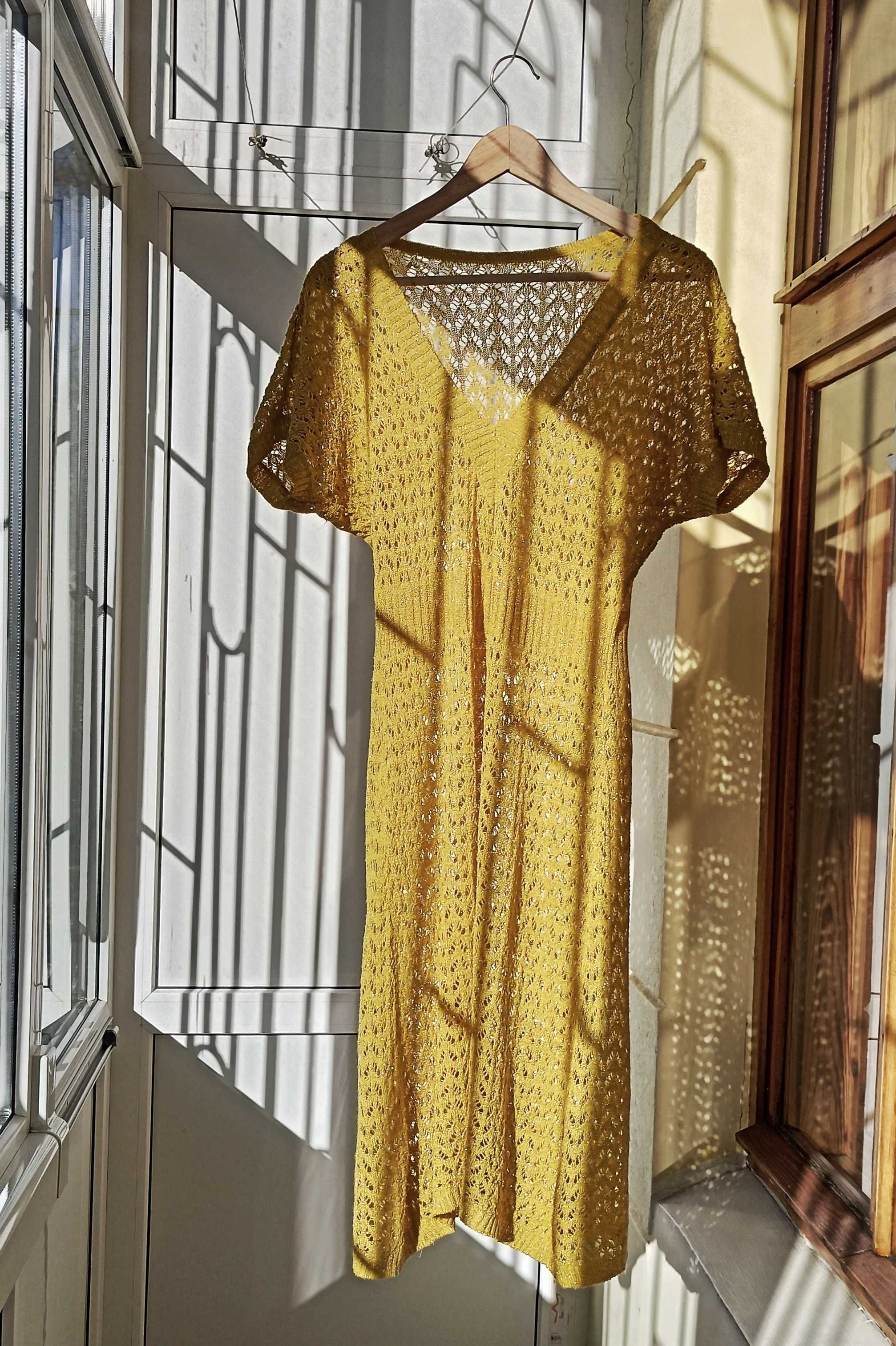 Сукня з люрексом жовта