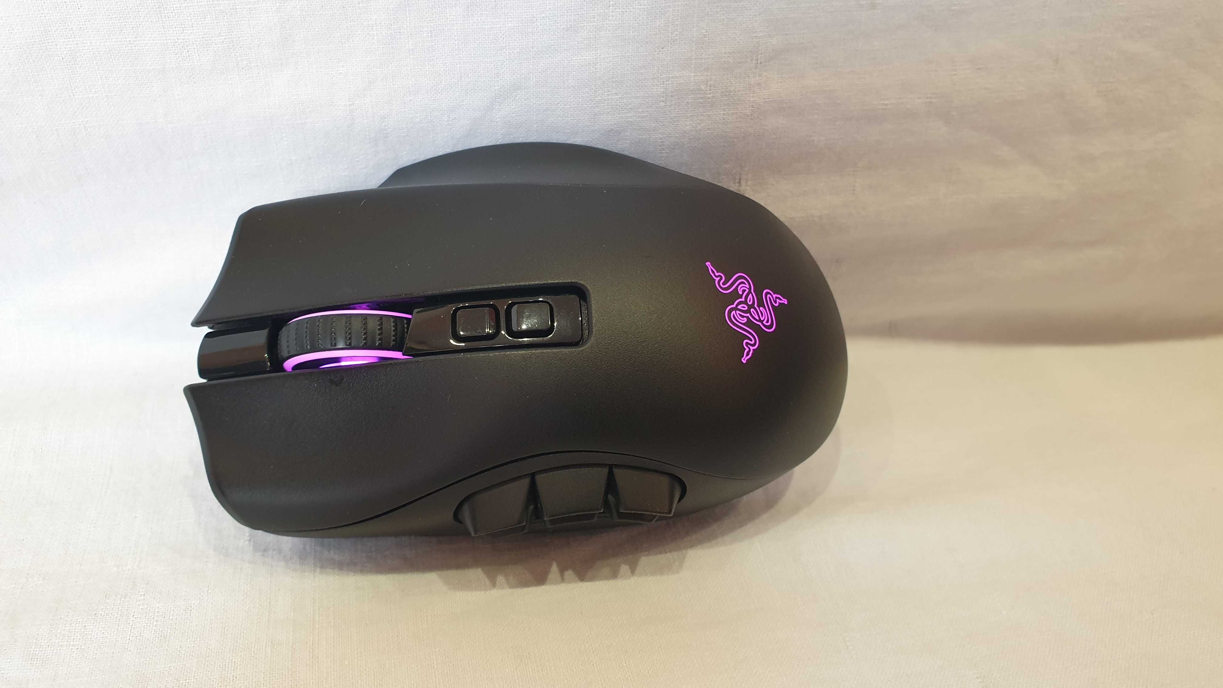 Mysz bezprzewodowa Razer Naga Pro sensor optyczny stan IDEALNY.