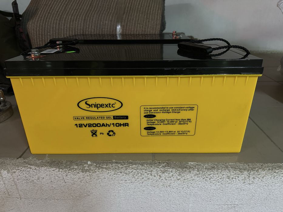 Акрумляторы 200Аh