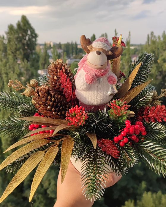 Декор новорічний продам