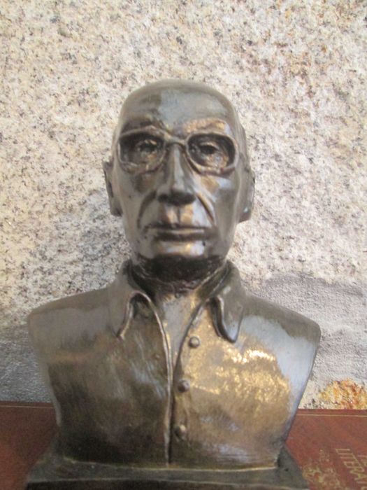 Busto de José Saramago