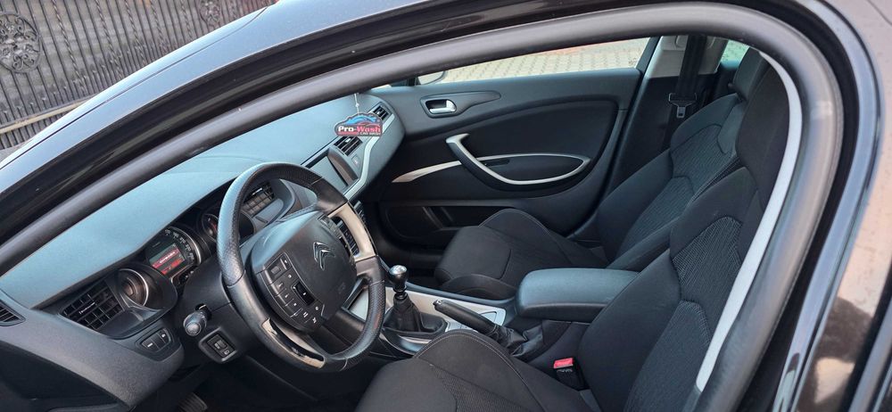 Citroen C 5 1.6 benzyna  156 KM