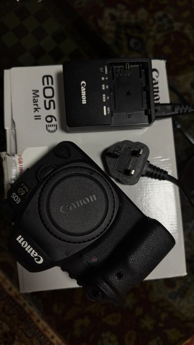 Canon 6 D Mark 2