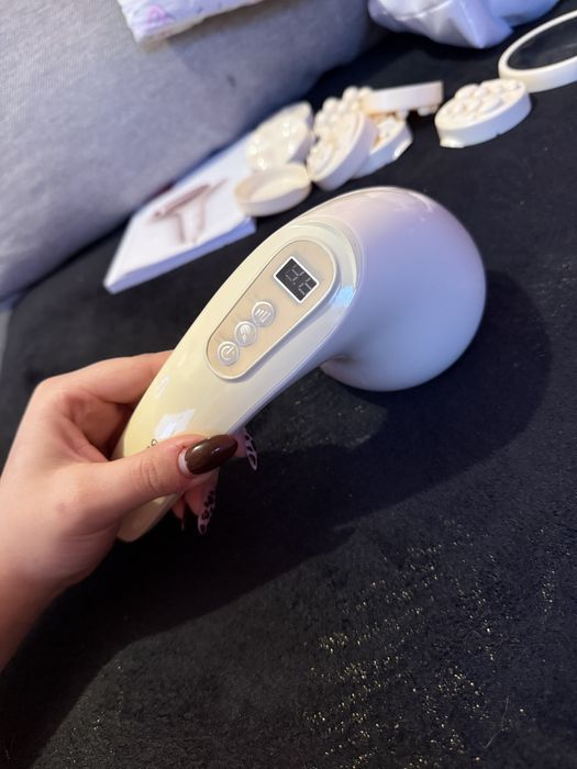 Wyszczuplający ręczny masażer antycellulitowy beautifly b-Skinn