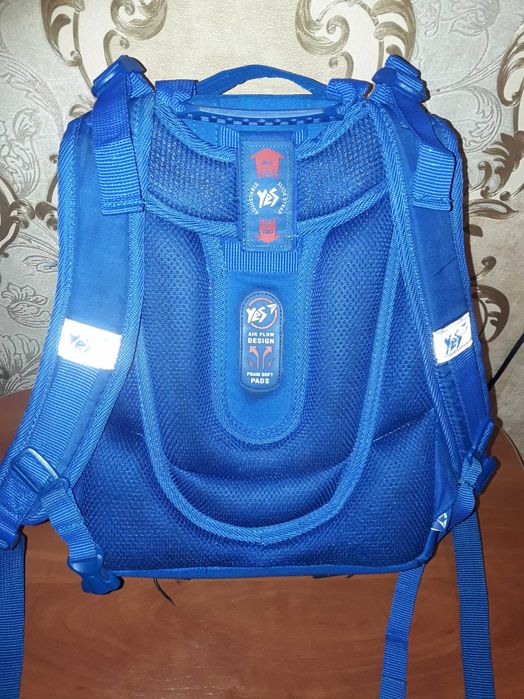 Рюкзак школьный каркасный ортопедический 1-4 класс