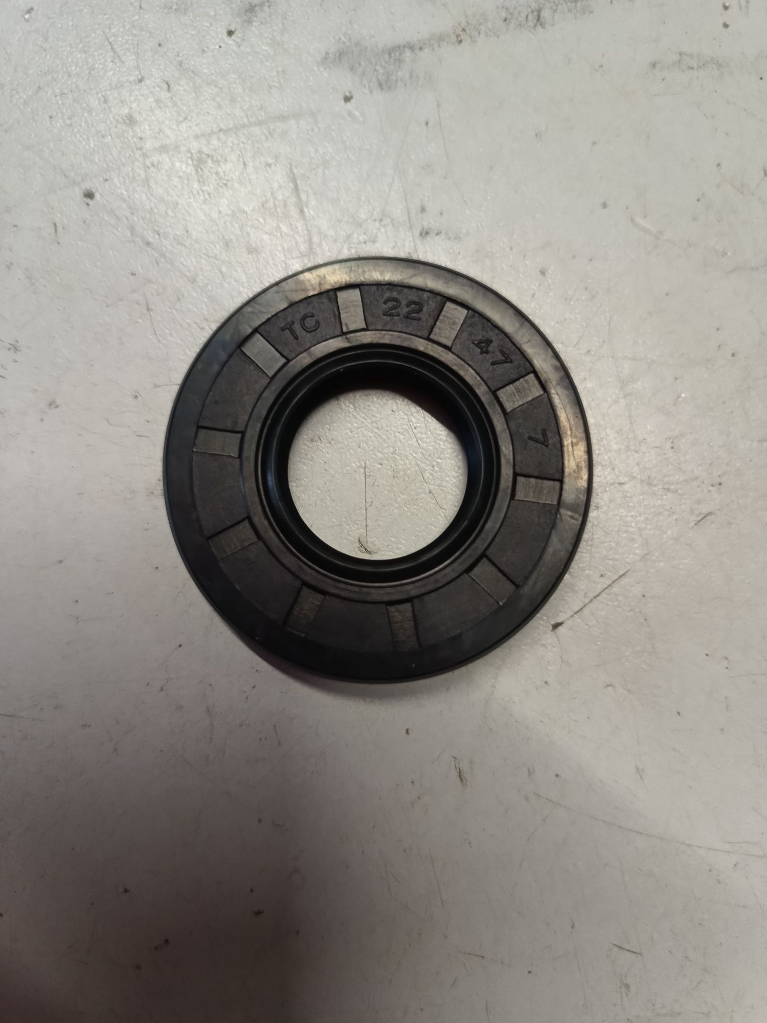Simmering uszczelniacz  wału 22x47x7 Simson S50 KR51 schwalbe