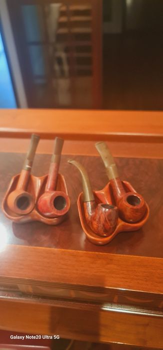 Cachimbos e porta cachimbos