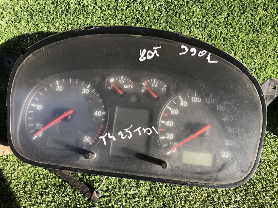 Панель приладів спідометр VW t4 transporter 2.5 tdi