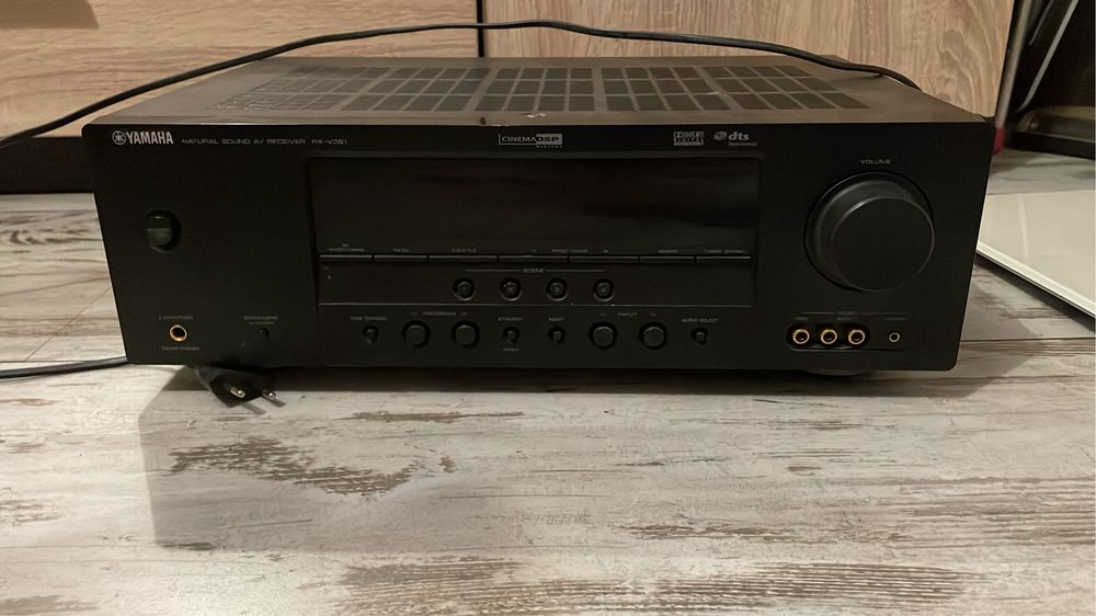 Amplituner Yamaha RX-V361