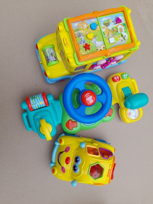 Продам дитячі іграшки