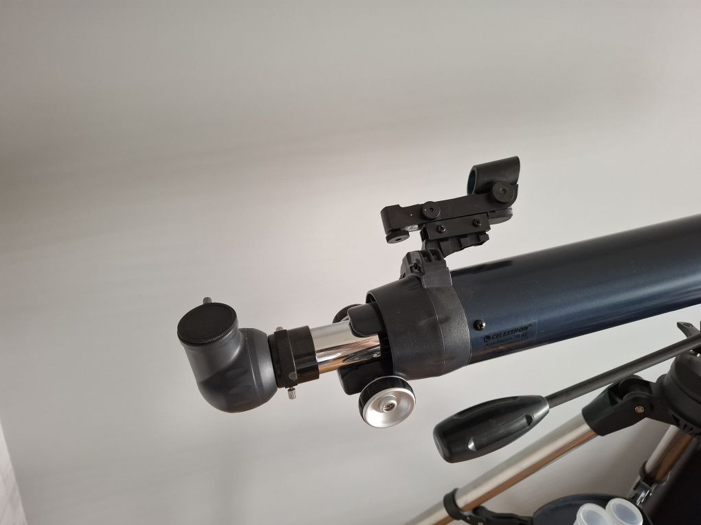 Teleskop Celestron AstroMaster 70