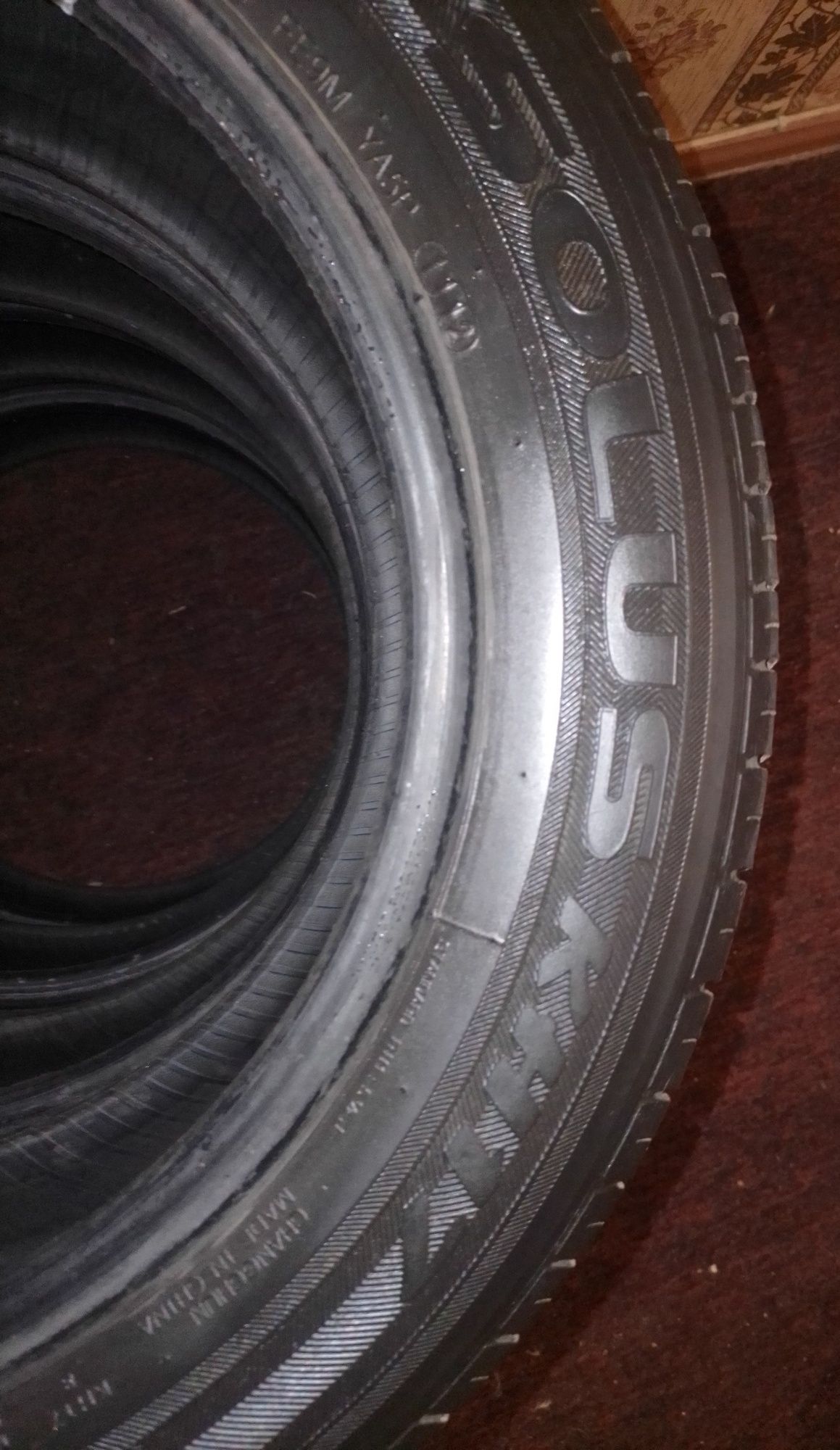 Диски R15, шины 185/65R15 Kumho Solus KH17, колпаки RAVEN 15, комплект