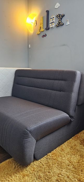 Dwuosobowa sofa rozkładana