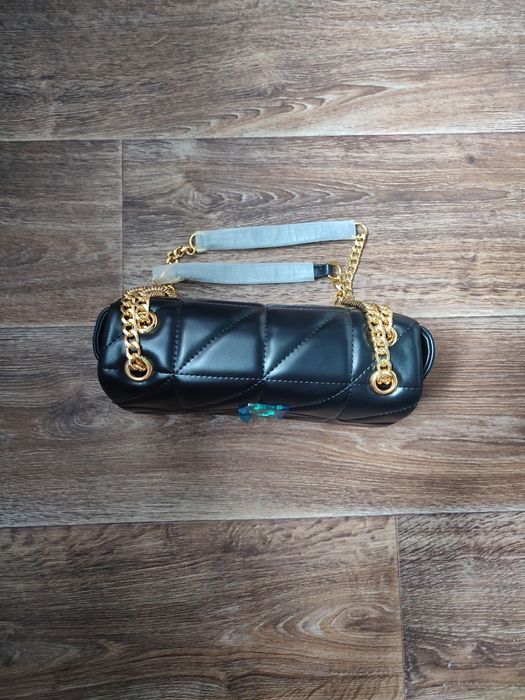 Продам гарну нову жіночу сумочку