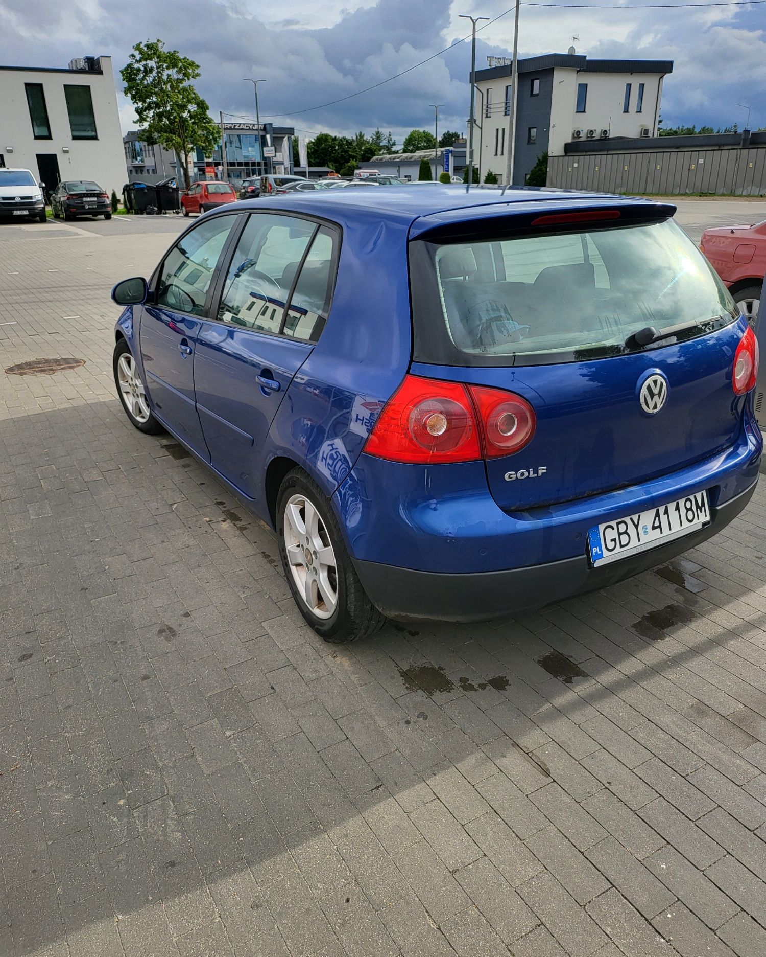 Volkswagen golf 5 1.9tdi z klimatyzacją