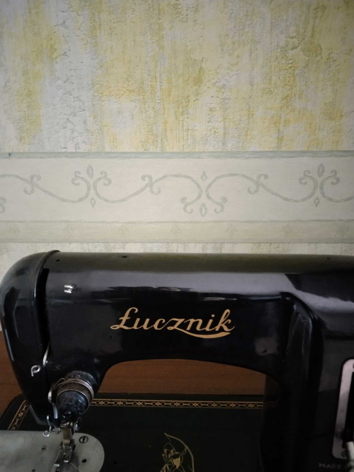 Maszyna do szycia Łucznik