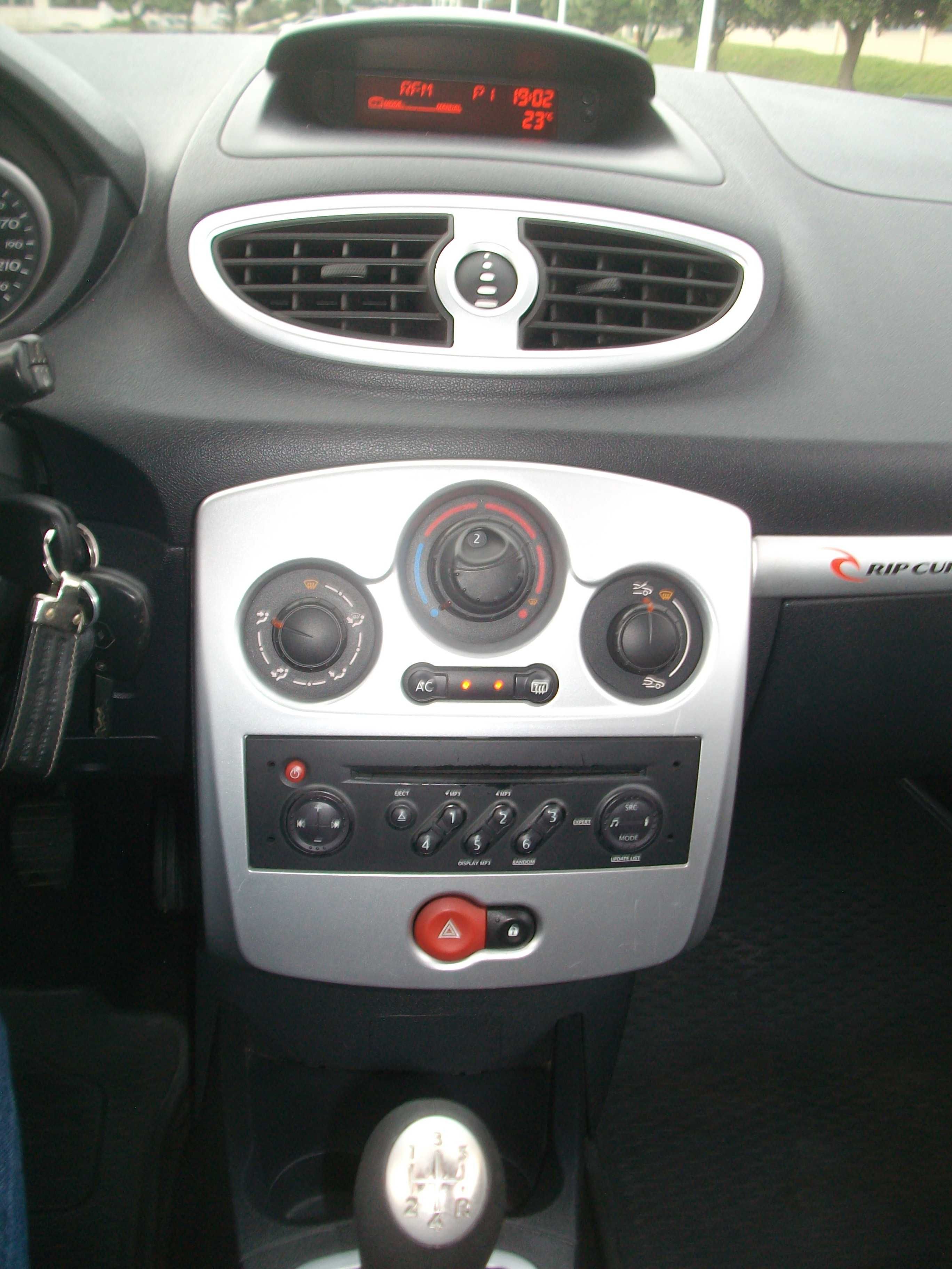 Renault Clio 1.5 DCI (RIPCURL) de 2008 Impecável