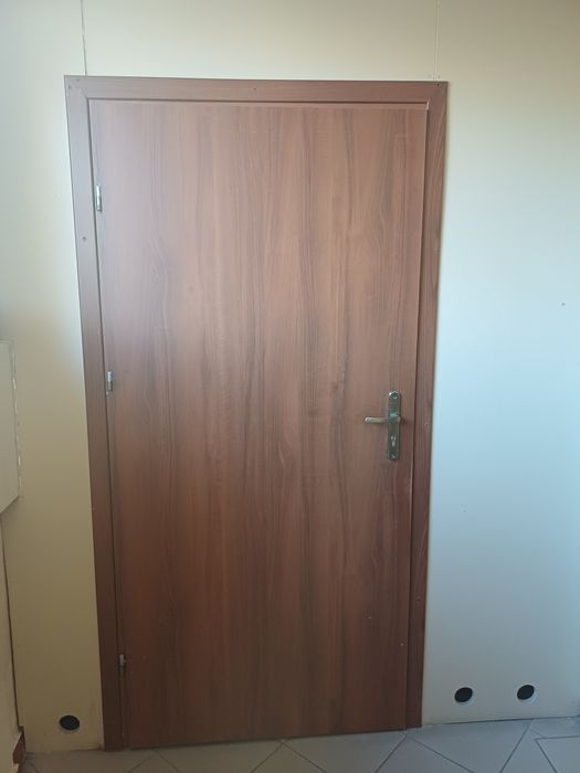 Drzwi wewnętrzne 90 lewe