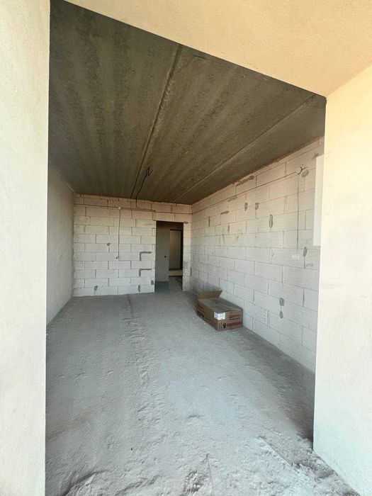 Продаж 2к в зданому будинку для інвестора. Ракове, Вул. Довженка 4