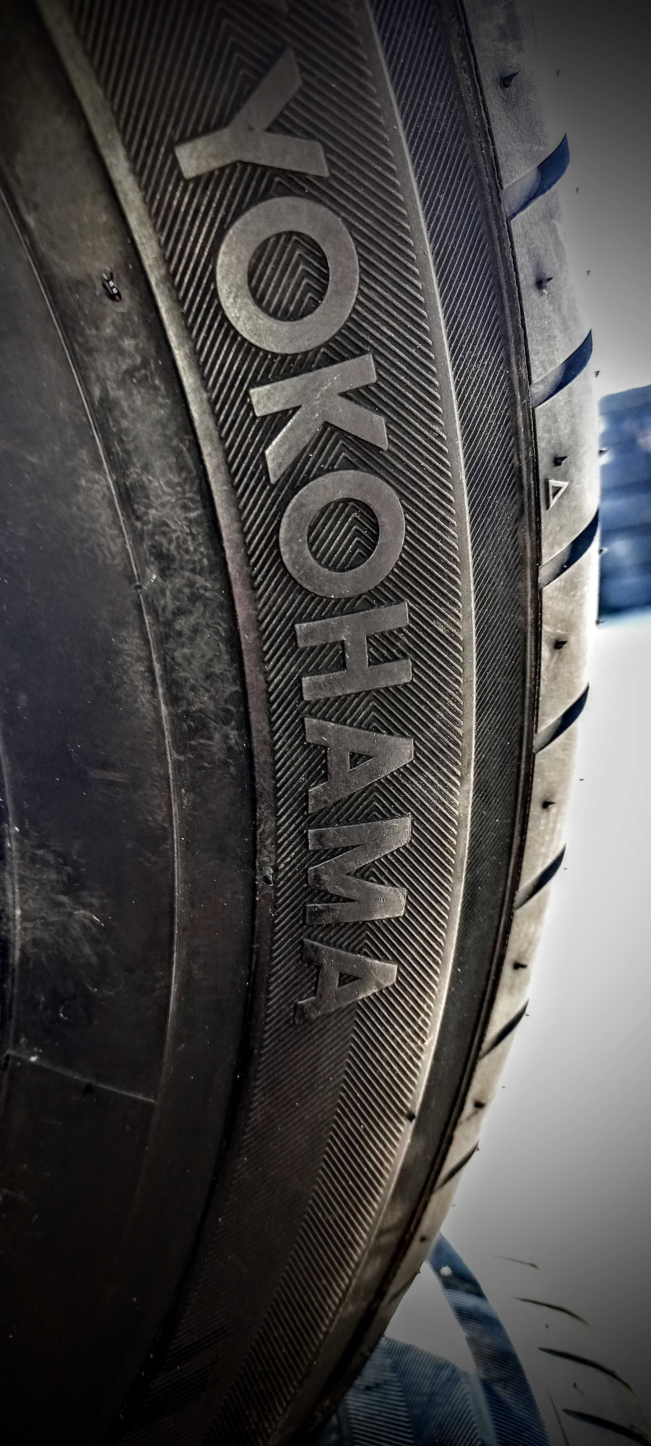 Opona Yokohama DNA dB Decibel 225/60R15 komplet