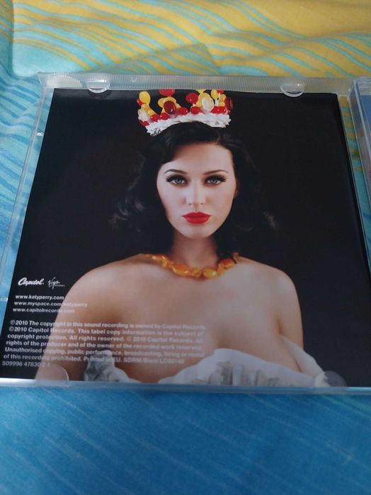 CD Katy Perry, Teenage Dream, Album, em muito bom estado