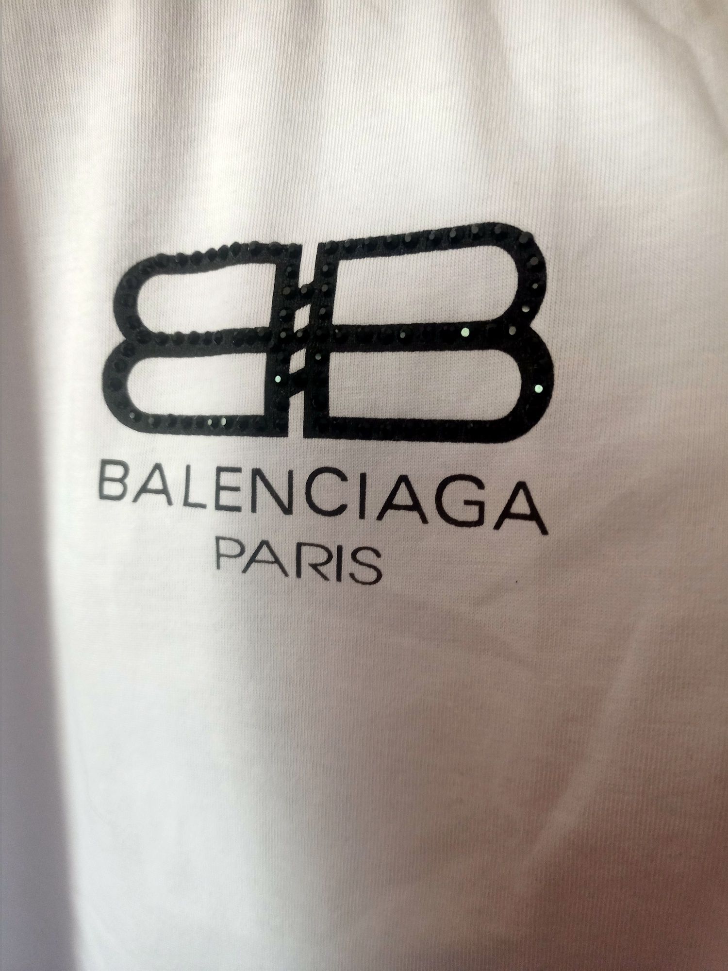 Белая футболка Баленсиага Balenciaga