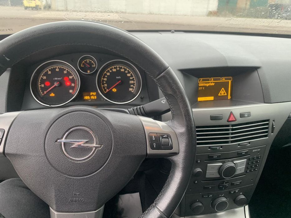 Опель астра н, Opel Astra H 1.6 2006