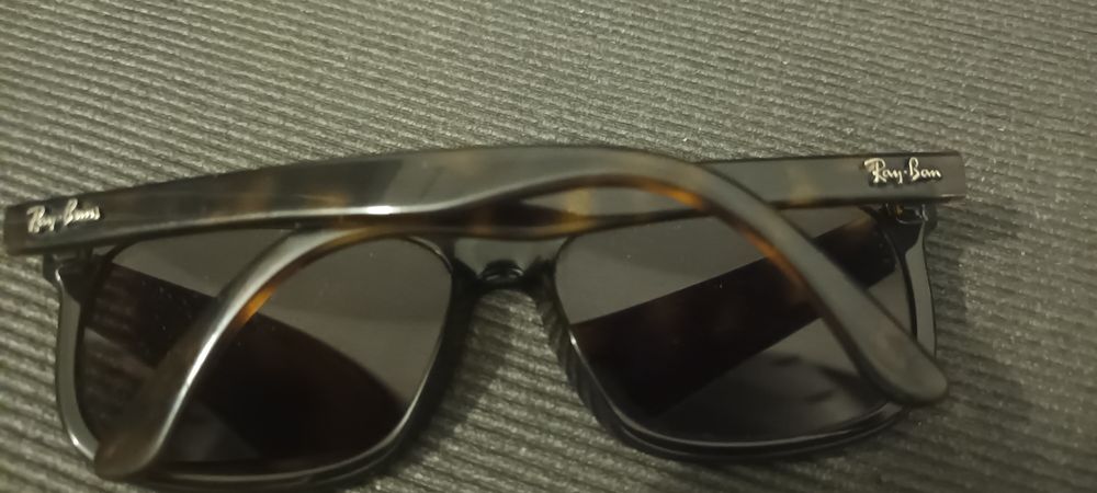 Ray-Ban RB 4226 série 710/73