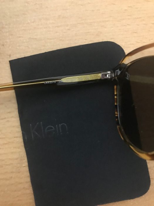 Óculos Calvin Klein (CK4357S-254)