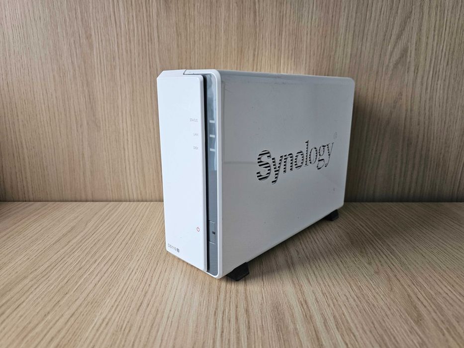 Network Attached Storage ( NAS ) Synology DS119j