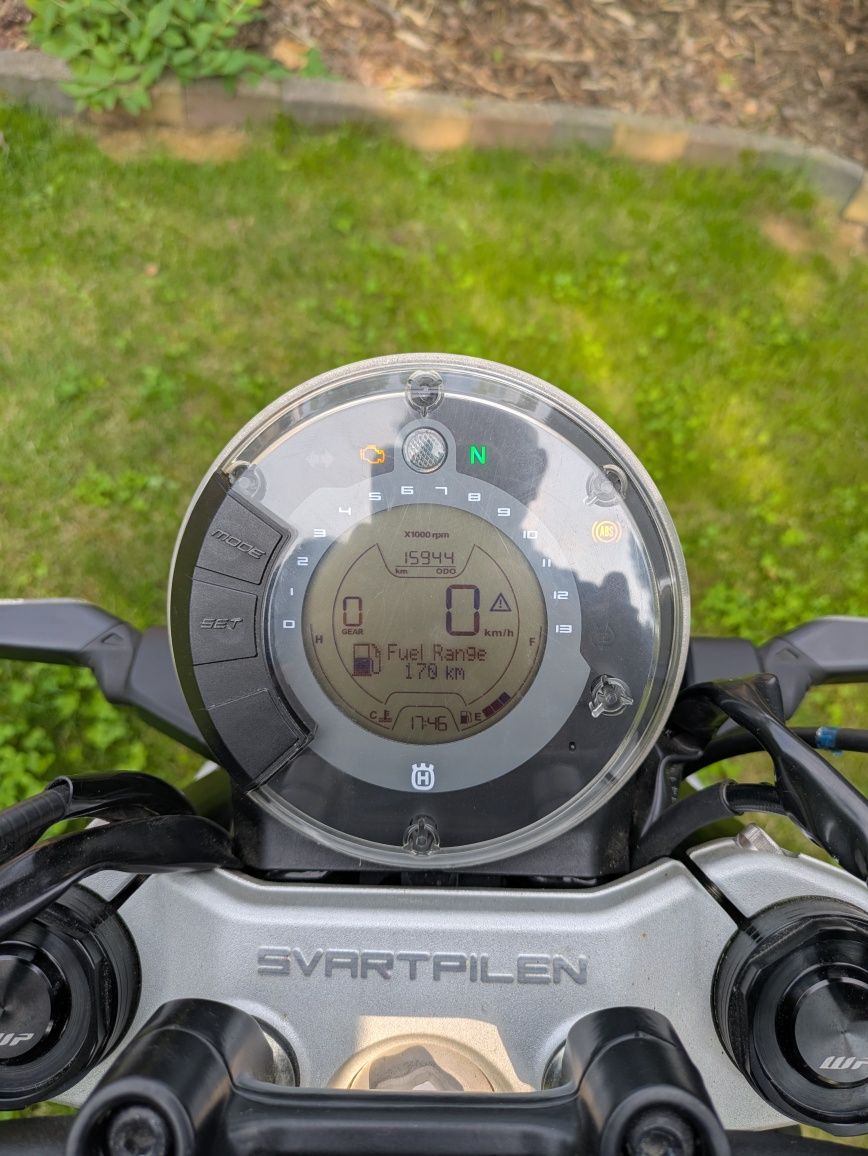 Husgvarna svartpilen 125 cm