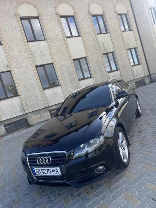 Audi A4b8 2008 рік