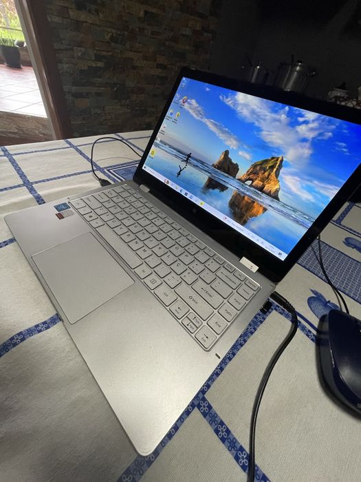 Portatil desktop 13,5 polegadas