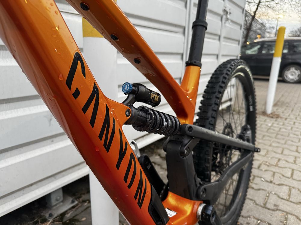 Nowy Canyon Spectral CF 8 CLLCTV 29" Carbon rozmiar S