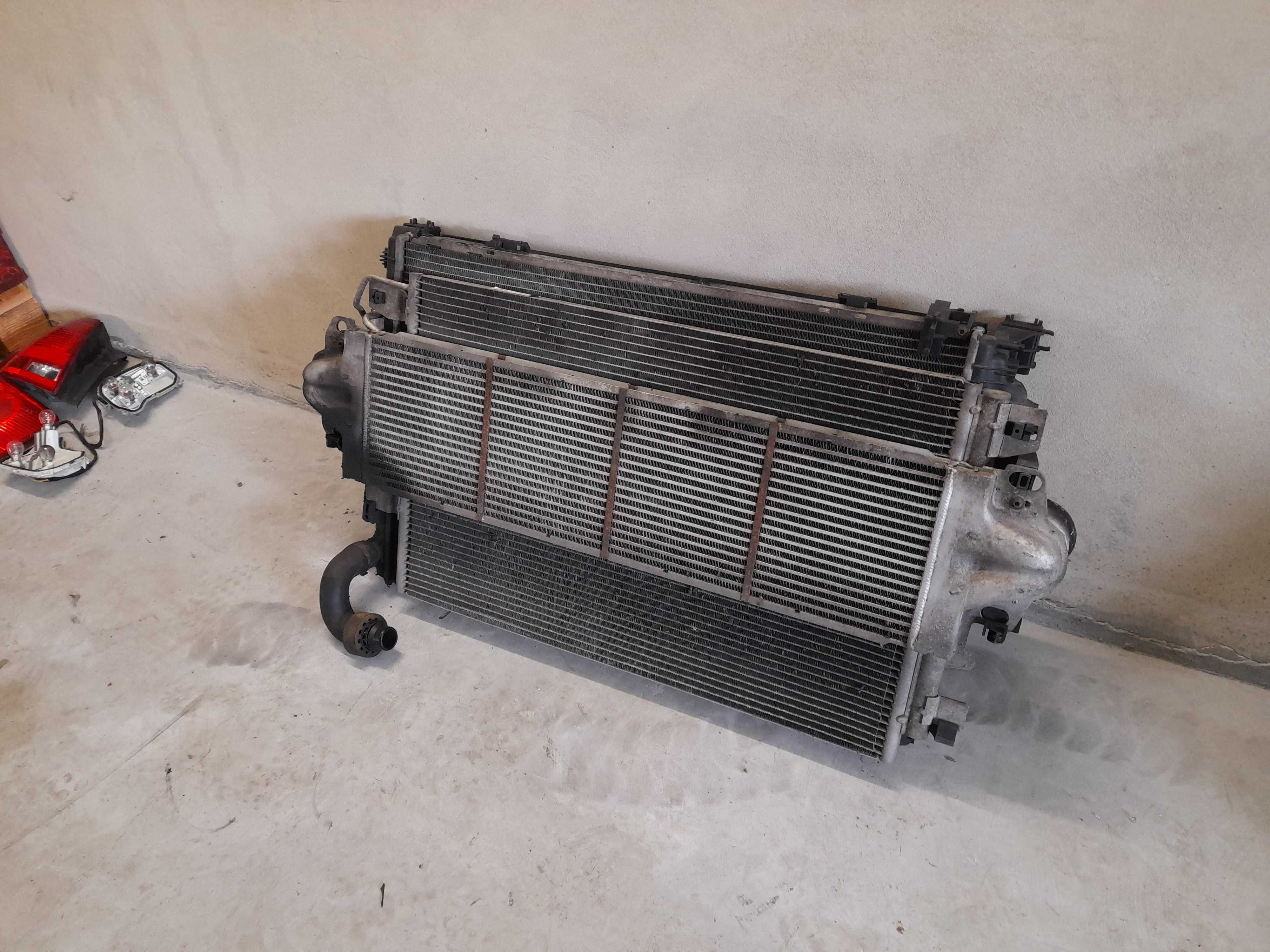 Chłodnica wody intercooler wentylator  VW  T5 FL 2,0tdi 10-14r