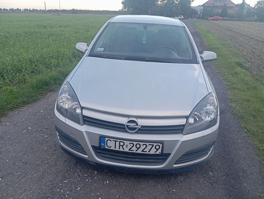 Astra H 1.6  Fajny stan Bez rdzy ! Aktualne!!