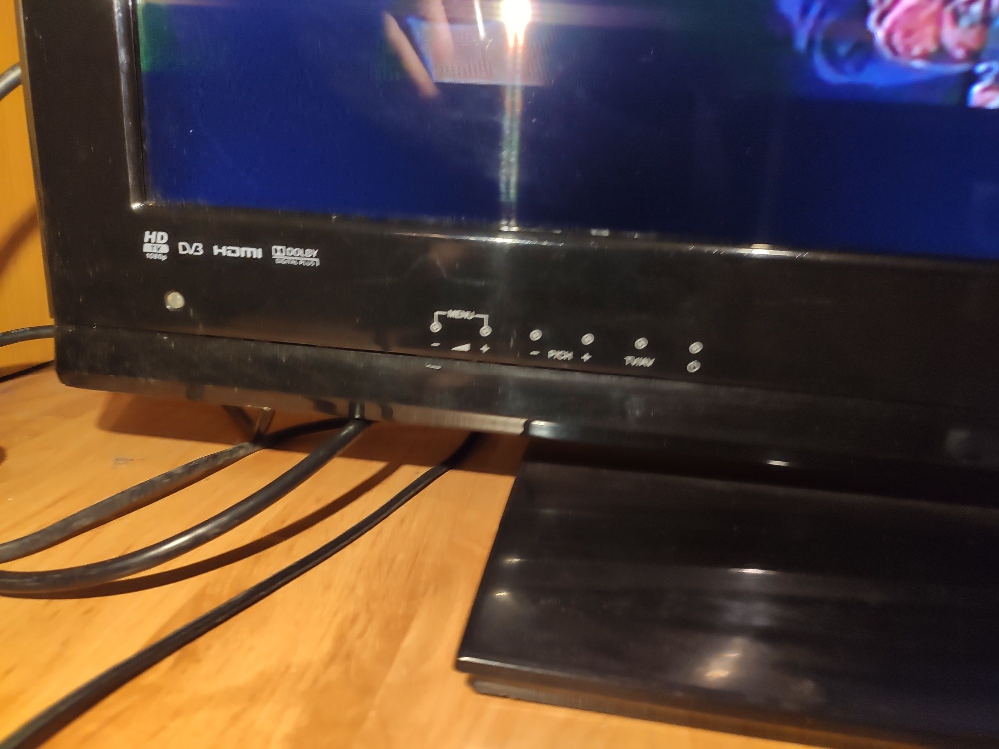 TV 32 cale JVC hdmi usb