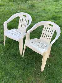 2 Plastikowe Krzesła Ogrodowe