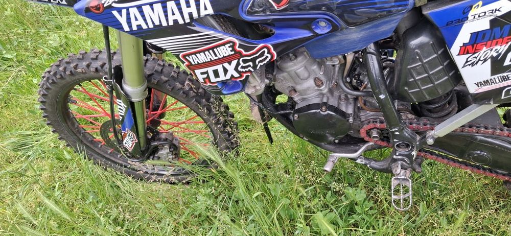 Yamaha YZ 125 w dobrym stanie