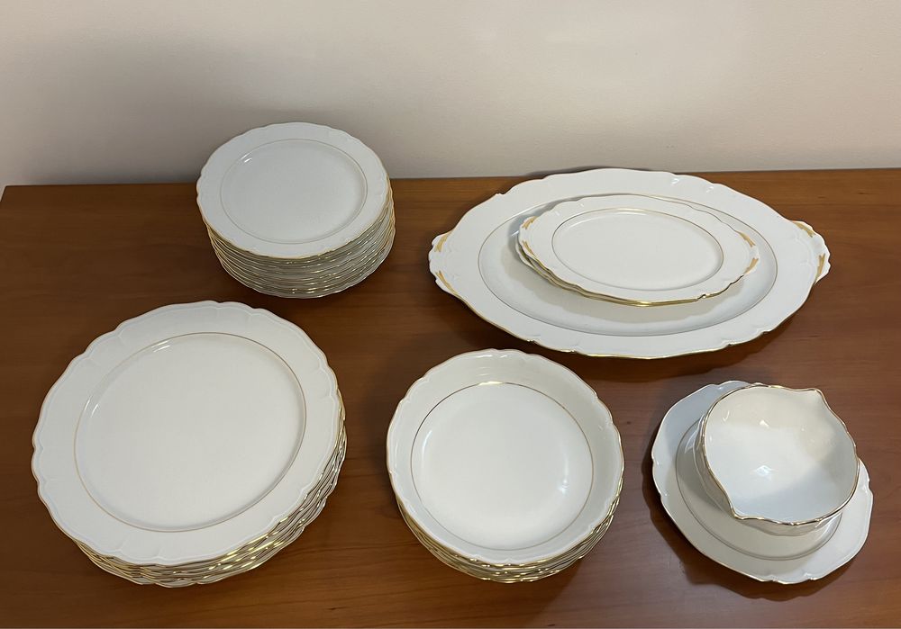 Serviço de mesa clássico com 52 peças -Limoges