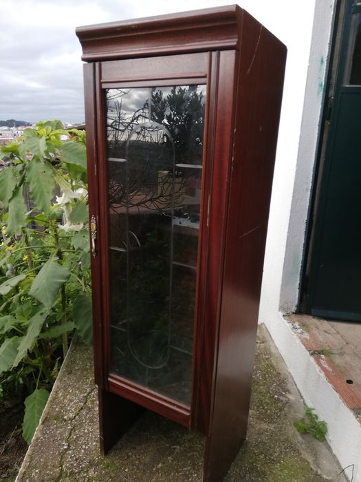 escrevaninha vintage/Cristaleira.