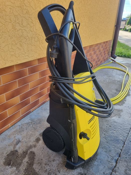 Продається кершер к7.20 к5 к4 ціна  к7- 300s.  к5- 200s. К4-160$