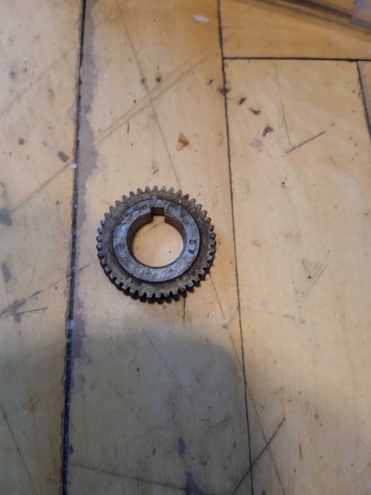 Koło zębate do frezarki 44x8x20