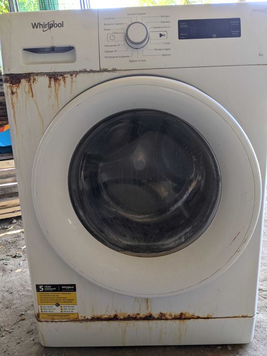 Пральна машина. Whirlpool FWSF61053w.